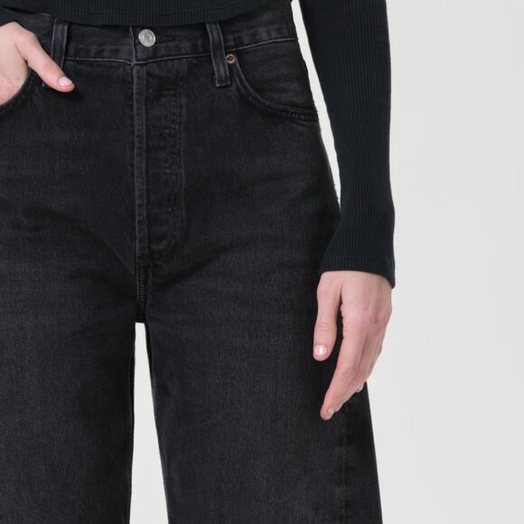Low Curve Jean In Black Tar - Picture 5 of 11
